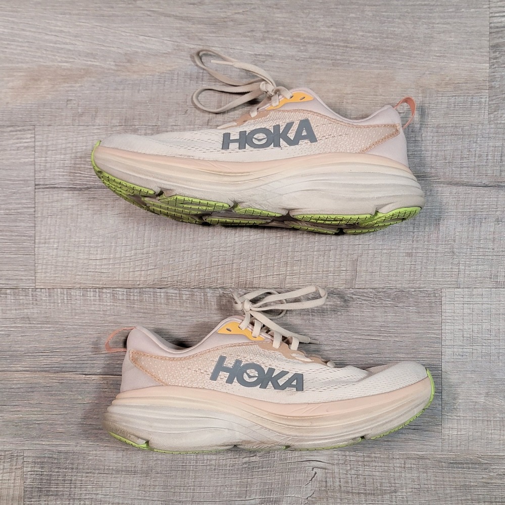 Hoka Bondi 8 Wide Womens Running Shoes 9D Pink Peach 1127954 CMV